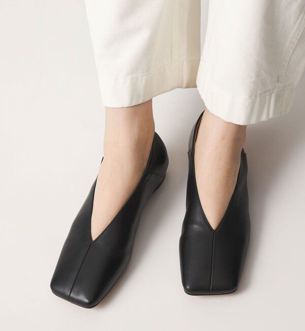 ODETTE E ODILE「オブリークスクエアトゥ フラット15&uarr;」|パンプス|