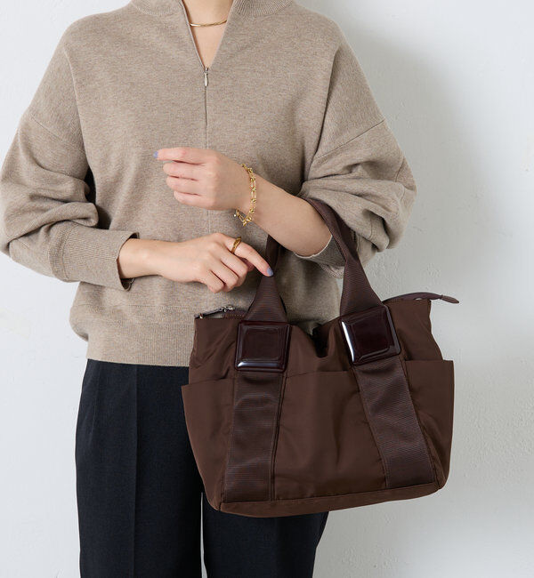  「【ポケット７個/ショルダー付/A4対応】スクエア樹脂パーツトートバッグ M」|トートバッグ|