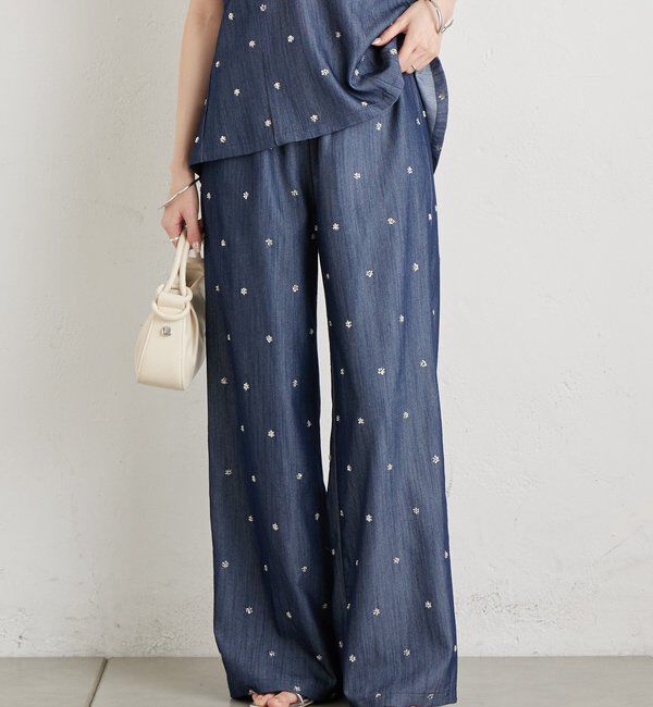  「ビージーフラワースラックス」|チノ|