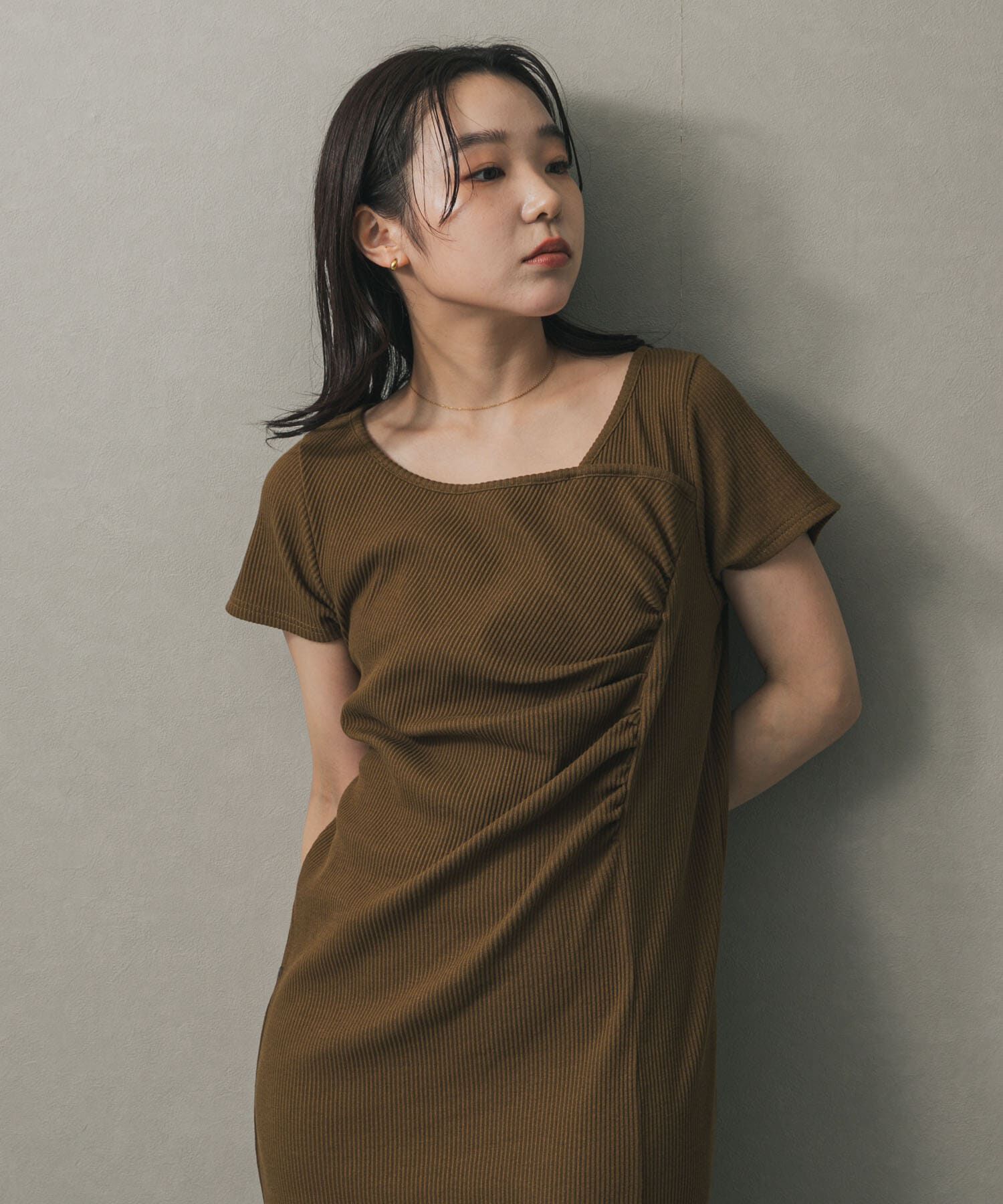 SENSE OF PLACE by URBAN RESEARCH「アシメネックリブワンピース」|ワンピース|