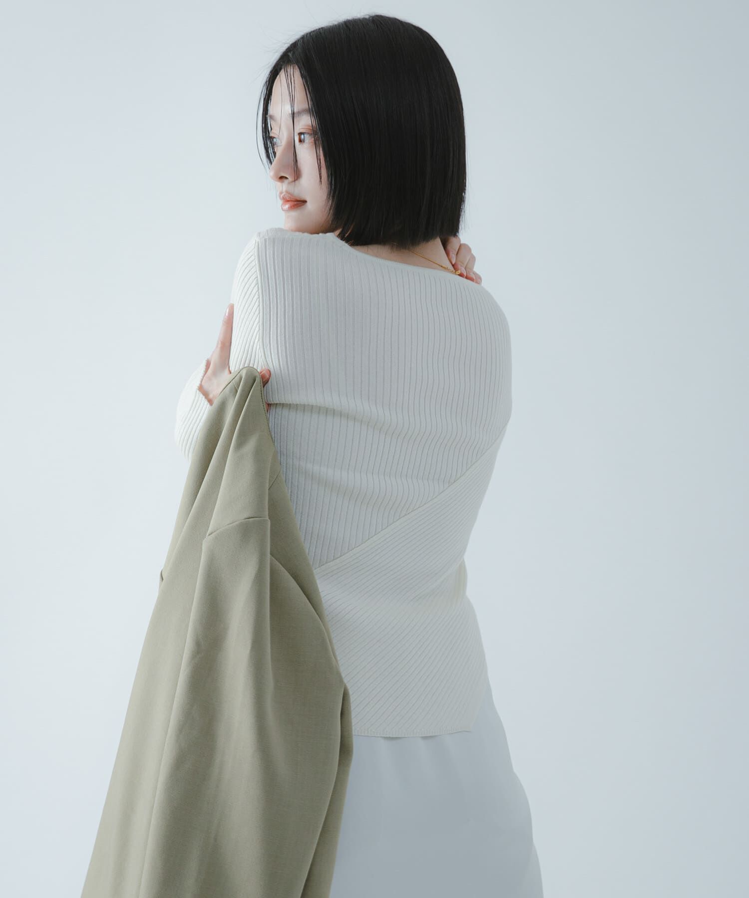 SENSE OF PLACE by URBAN RESEARCH「『洗濯可/防花粉』SKINProofアシメヘムボートネックセーター」|ニット・セーター|