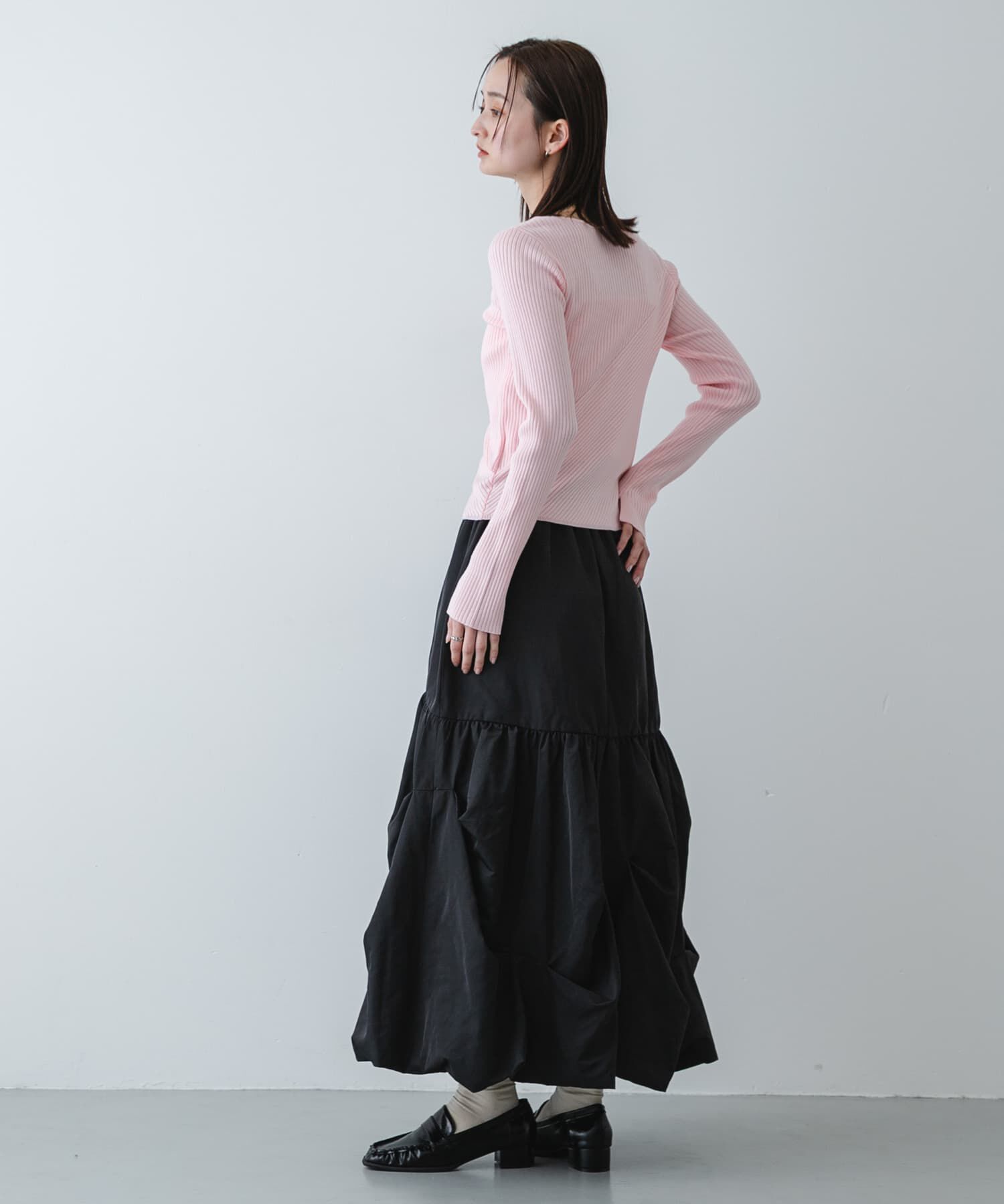 SENSE OF PLACE by URBAN RESEARCH「『洗濯可/防花粉』SKINProofアシメヘムボートネックセーター」|ニット・セーター|