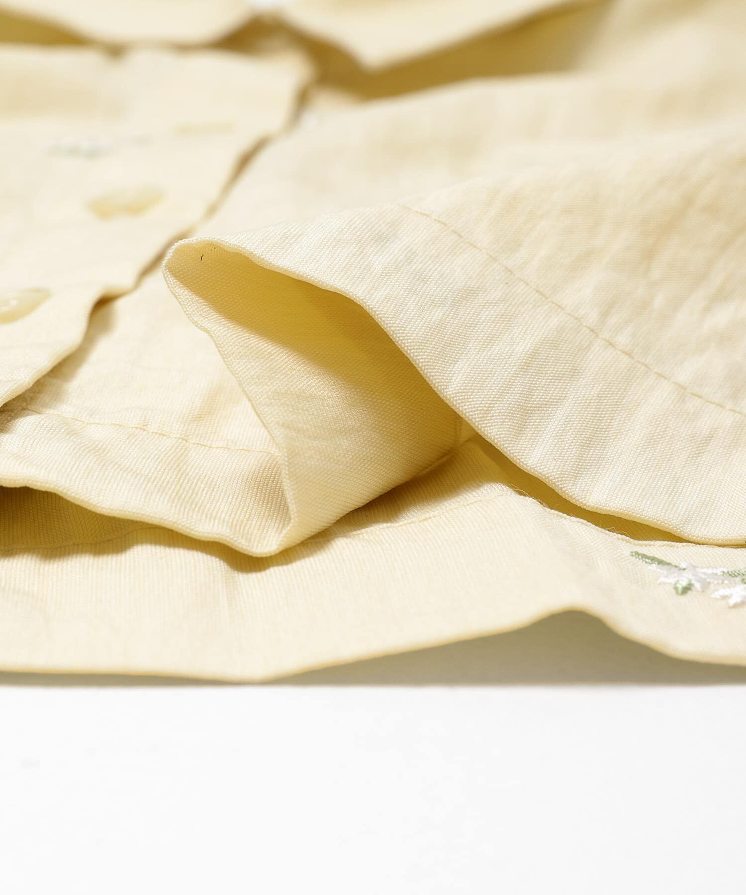 SENSE OF PLACE by URBAN RESEARCH「フラワーエンブロイダリークロップドシャツ」|シャツ・ブラウス|