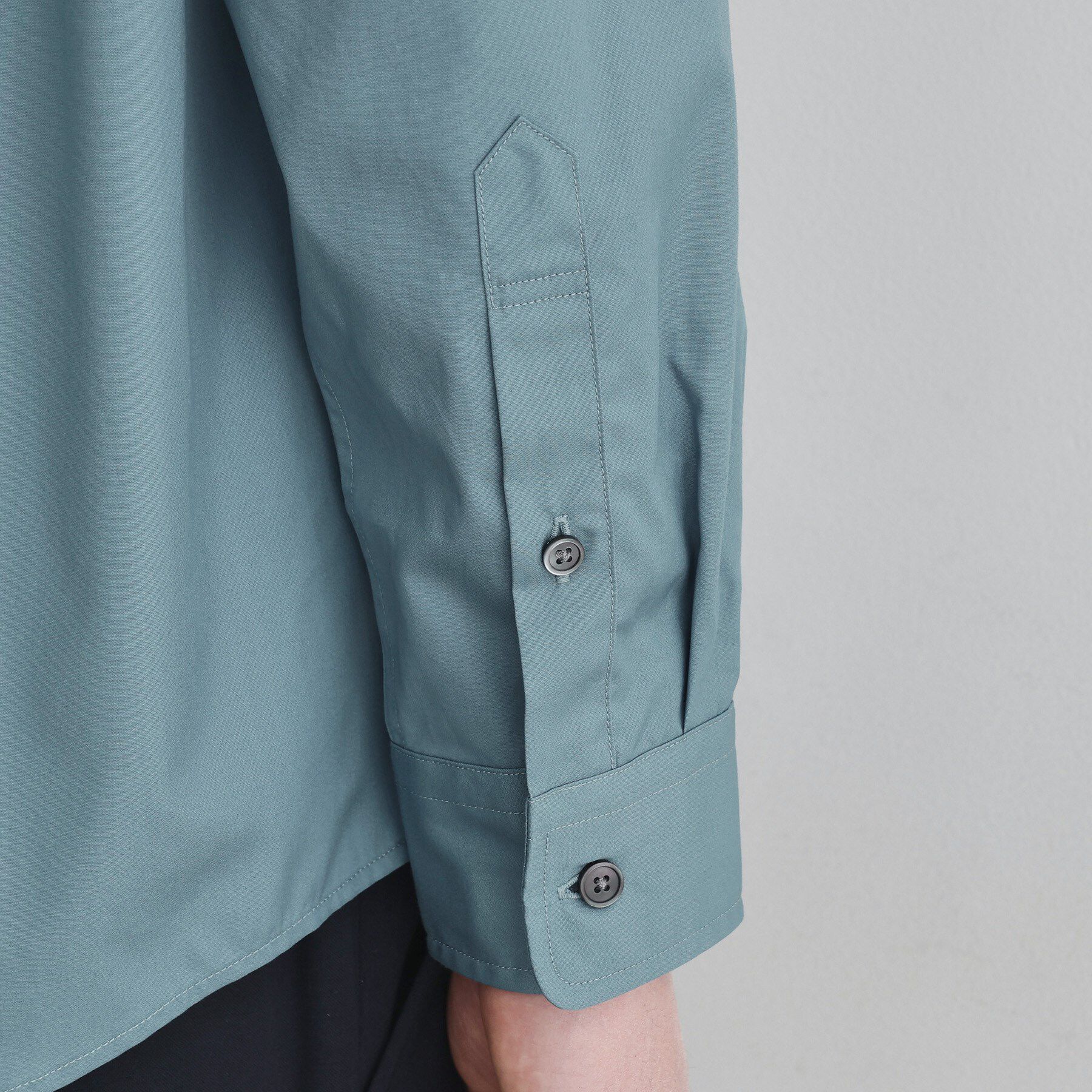 TAKEO KIKUCHI「【LIMITED】ワンポイント刺繍ボタンダウンシャツ」|シャツ・ブラウス|