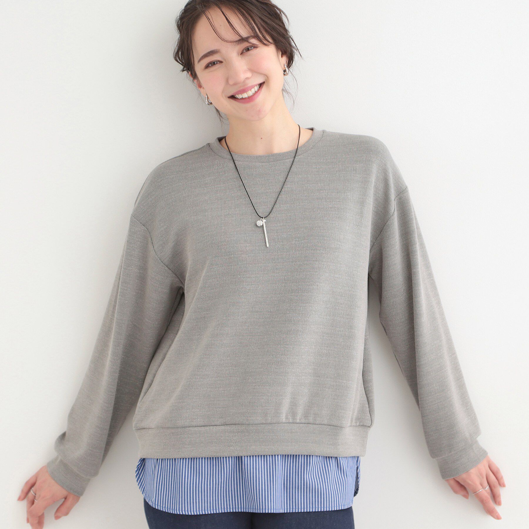 SHOO･LA･RUE「1枚でサマ見え ラメニットソーレイヤード風トップス」|Tシャツ・カットソー|グレー(312)