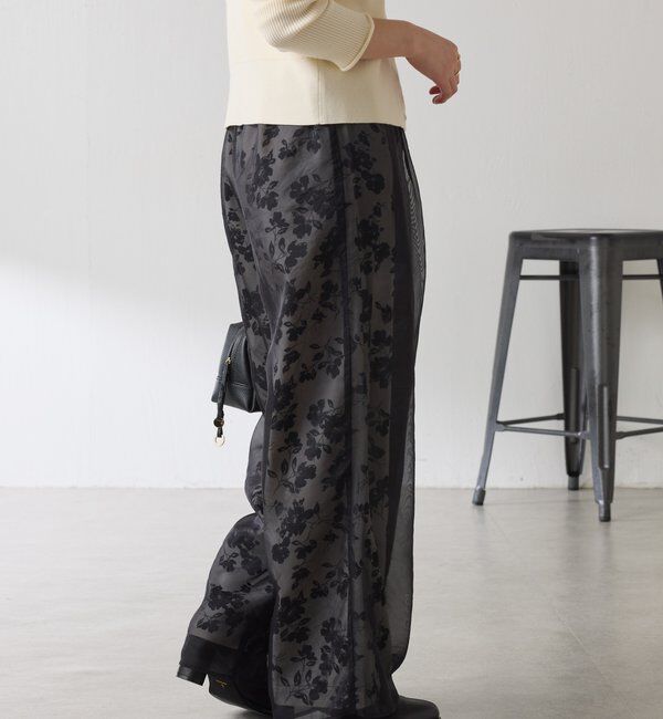  「シアーレイヤードフラワー柄パンツ」|チノ|