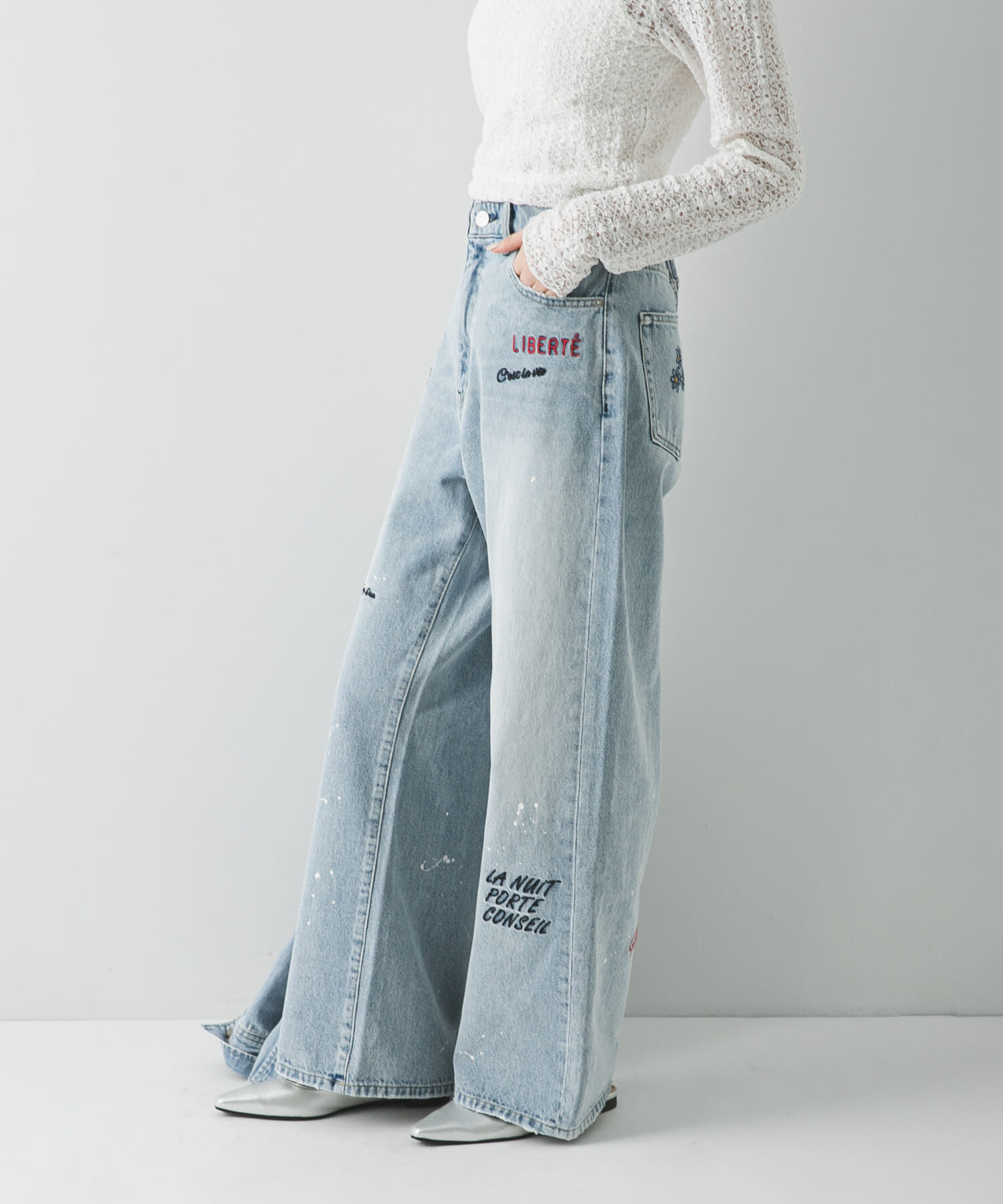 URBAN RESEARCH「『別注』PICCADILLY&times;URBAN RESEARCH　刺繍デニムパンツ」|デニム|