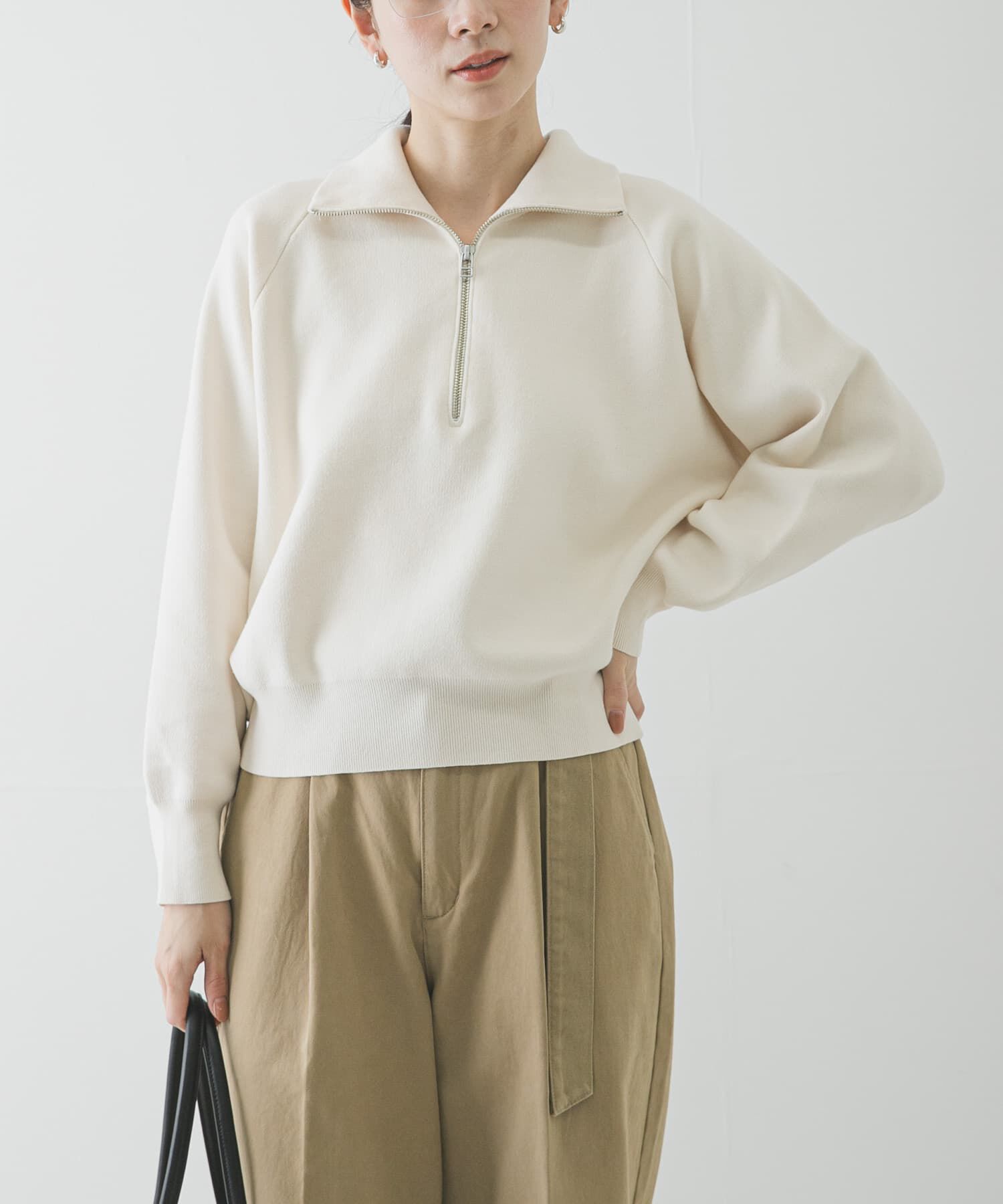 URBAN RESEARCH「ハーフジップスウェットニット」|スウェット・ジャージ|オフホワイト