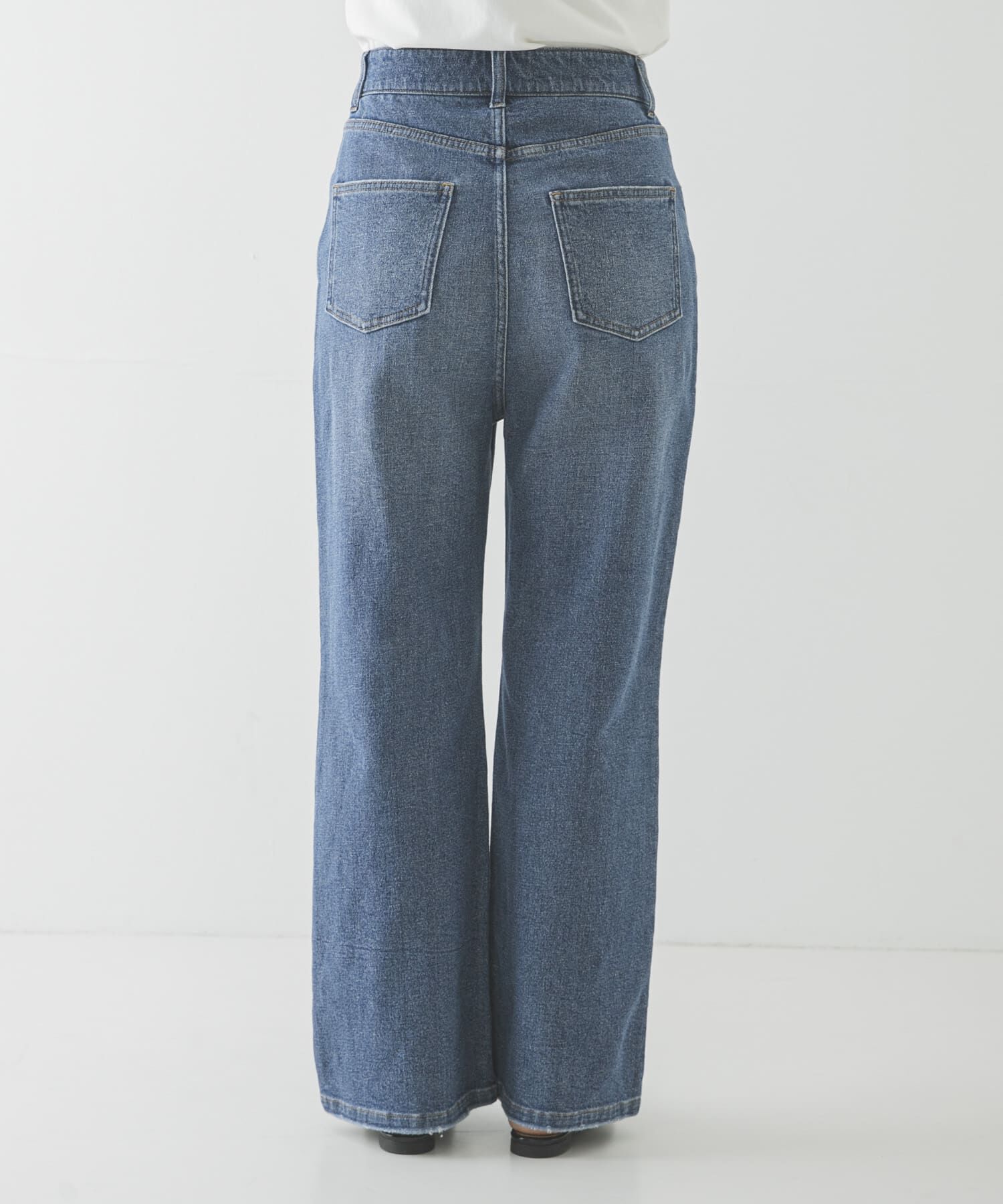 URBAN RESEARCH「『3サイズ展開』綿麻デニムストレートパンツ」|デニム|