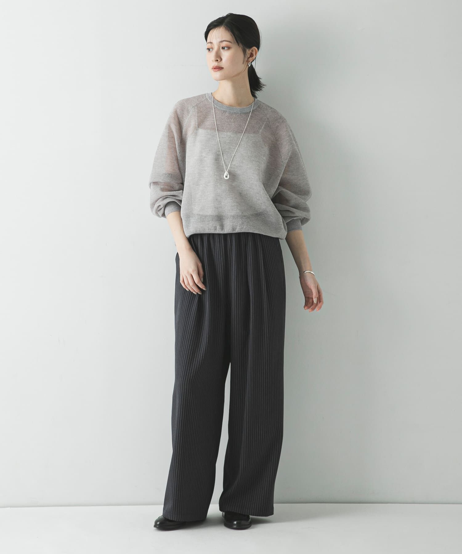 URBAN RESEARCH「『3サイズ展開』『イージーケア』タックギャザーストレートパンツ」|その他|