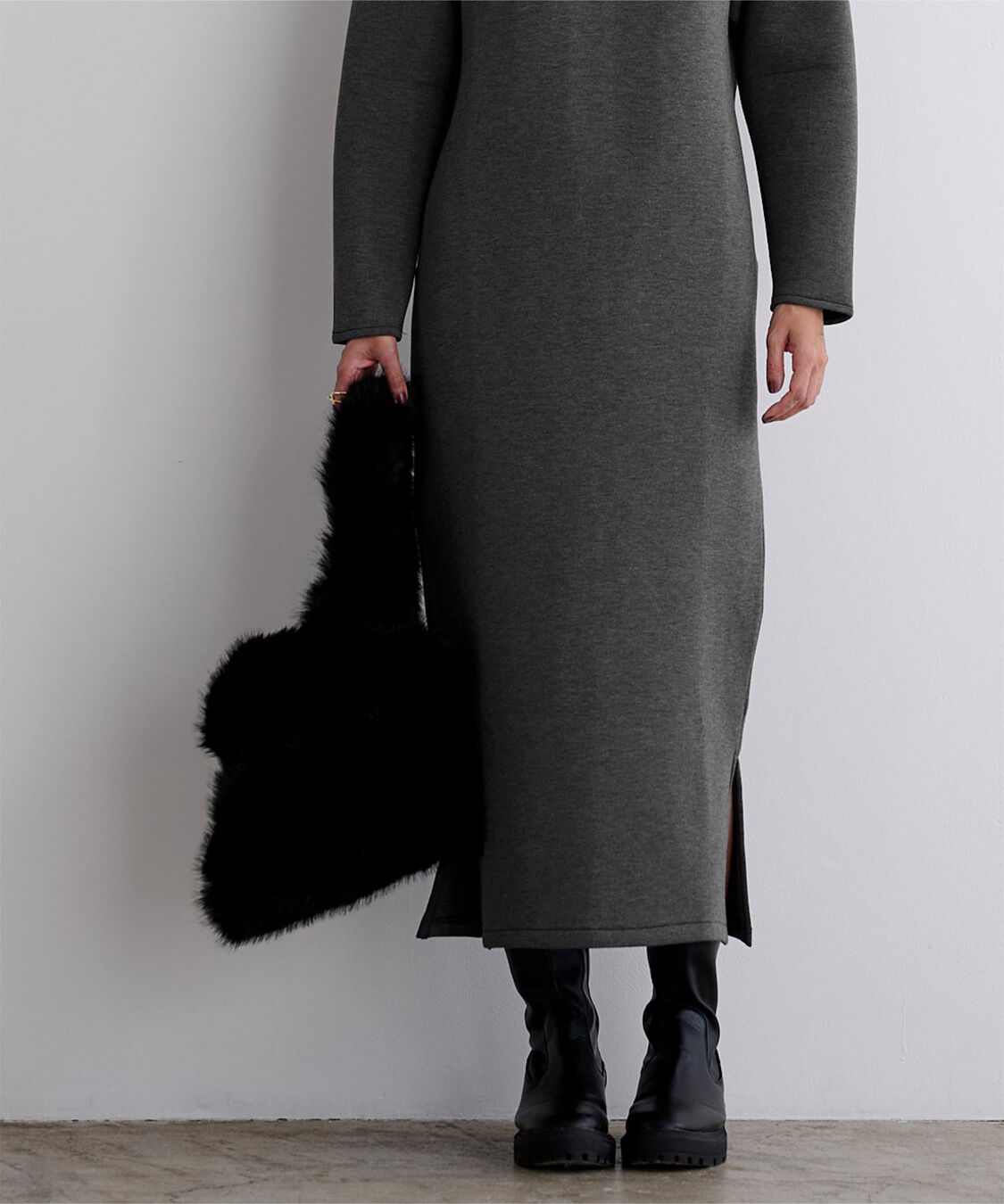 ur's「ボンディングフーディーワンピース」|ワンピース|