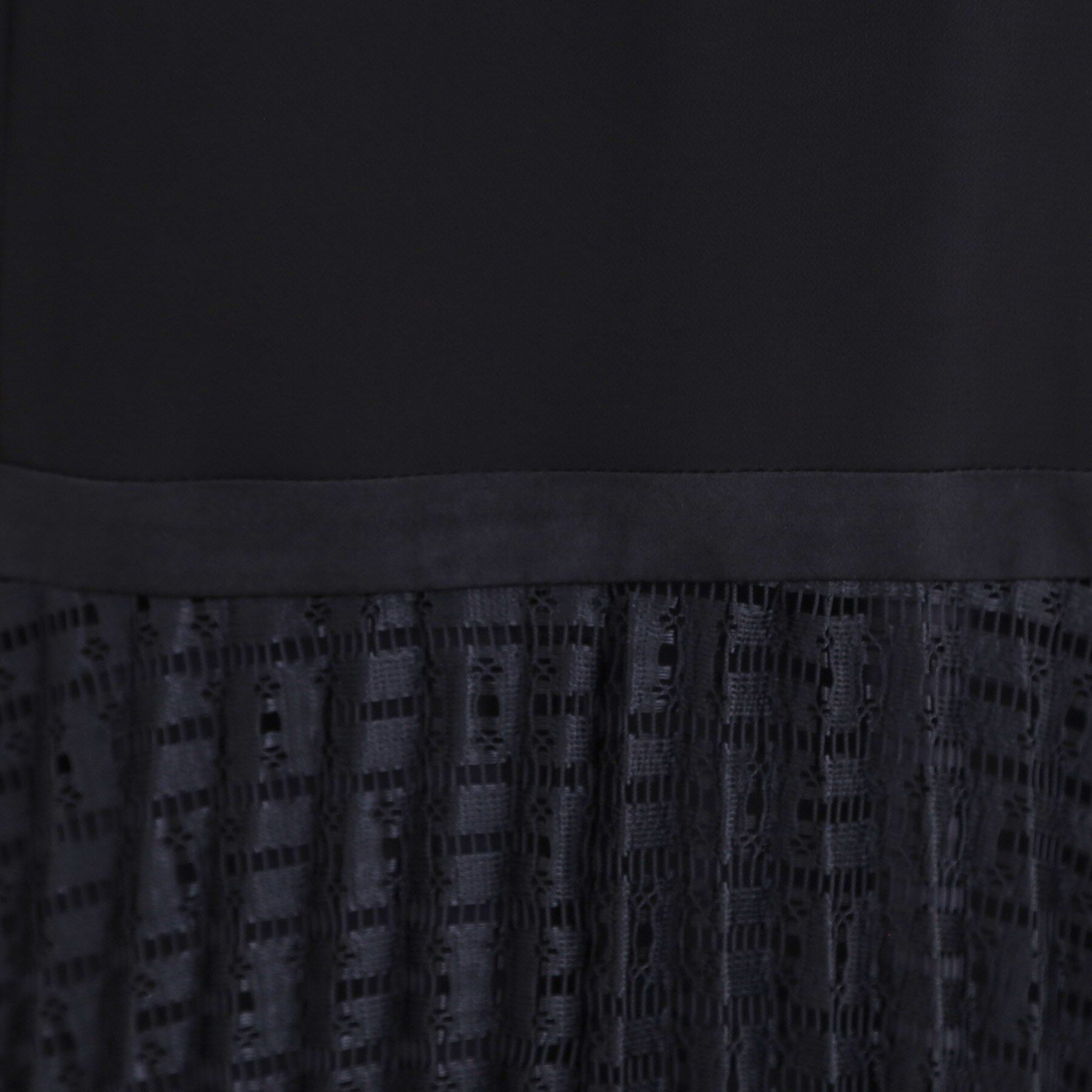 Reflect「【フォーマル／入卒／一枚で着映え◎】シフォン&times;幾何柄レースプリーツワンピース」|ワンピース|