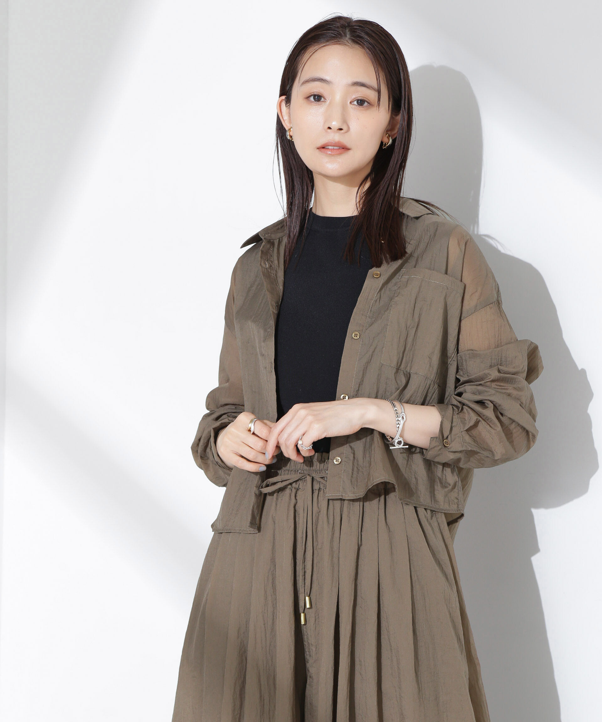 nano･universe「ナイロンタッサークロップドシャツ（セットアップ可）」|シャツ・ブラウス|カーキブラウ 4