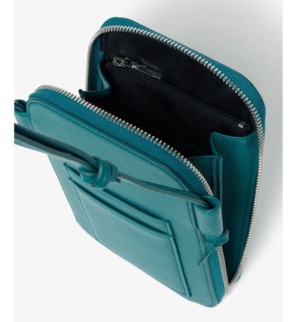 LACOSTE「ワンポイントワニロゴスマホポーチ Size: 11.5 x 18.5 x 2cm」|その他|