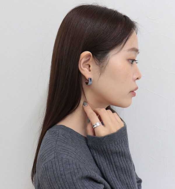 fredy emue「ベロアリングピアス」|ピアス|