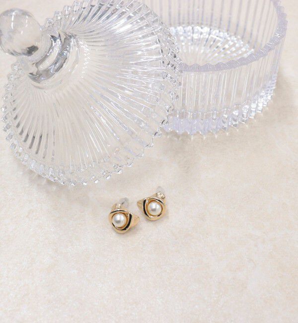 fredy emue「パールバラピアス」|ピアス|