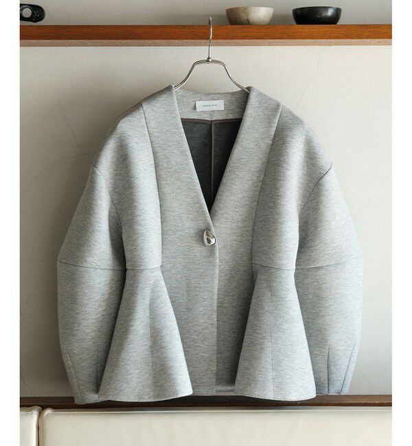 ADAM ET ROPE'「【洗える】エッグブローチ付きペプラムカーディガン」|カーディガン|