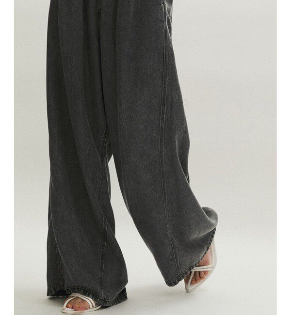 ADAM ET ROPE'「ライトデニムイージーパンツ」|デニム|