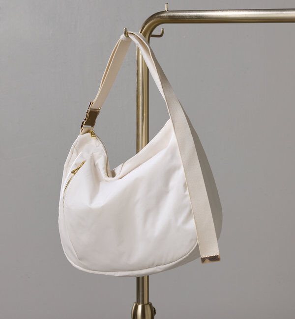  「【軽量320g！ショルダー長さ調整可/A4対応】ナイロンテープショルダーバッグ」|ショルダー・メッセンジャー|