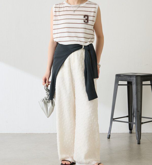  「【着映えデザイン】立体フラワーシアーワイドパンツ」|チノ|