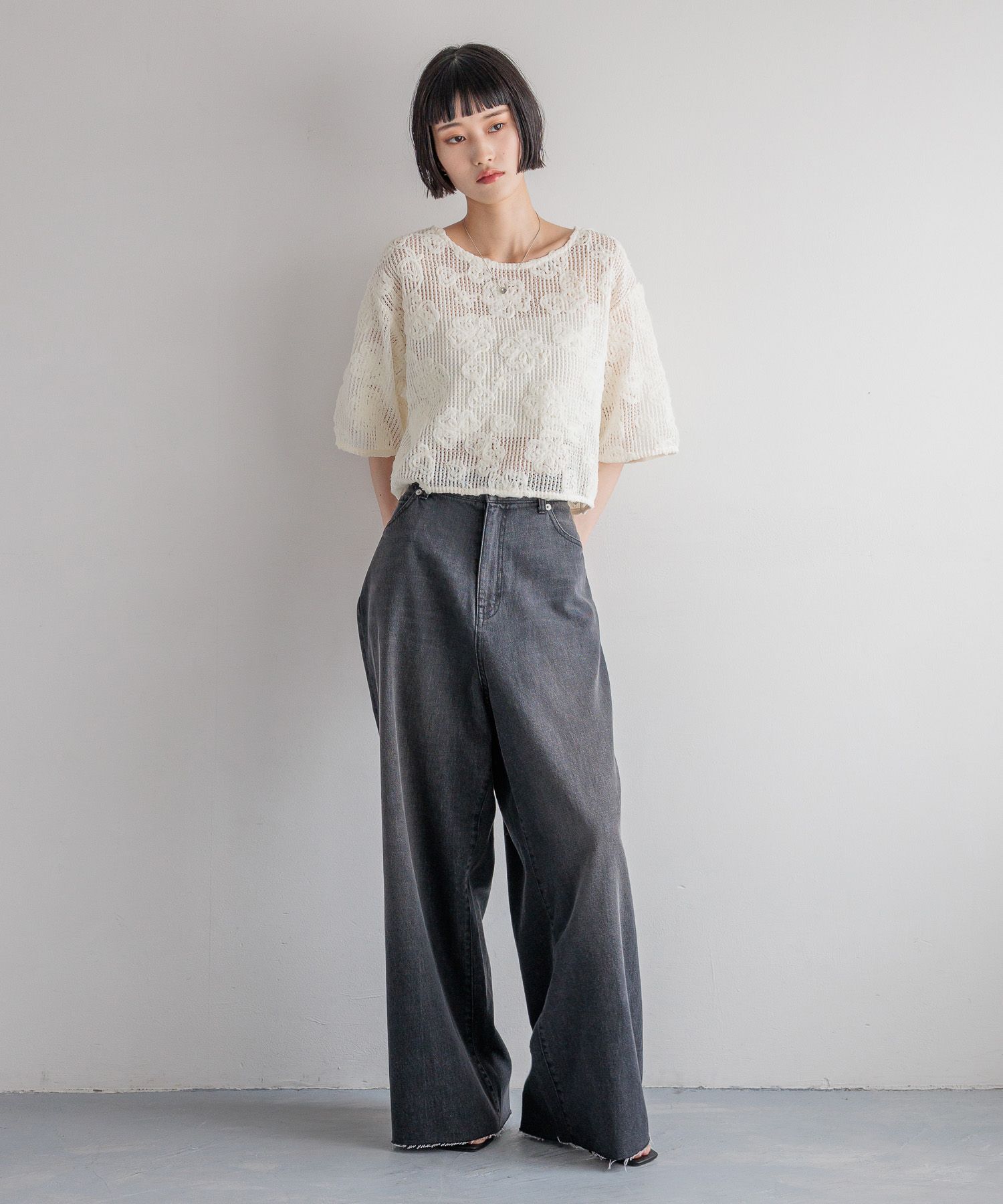 LOWRYS FARM「３Ｄレース５Ｓ」|Tシャツ・カットソー|