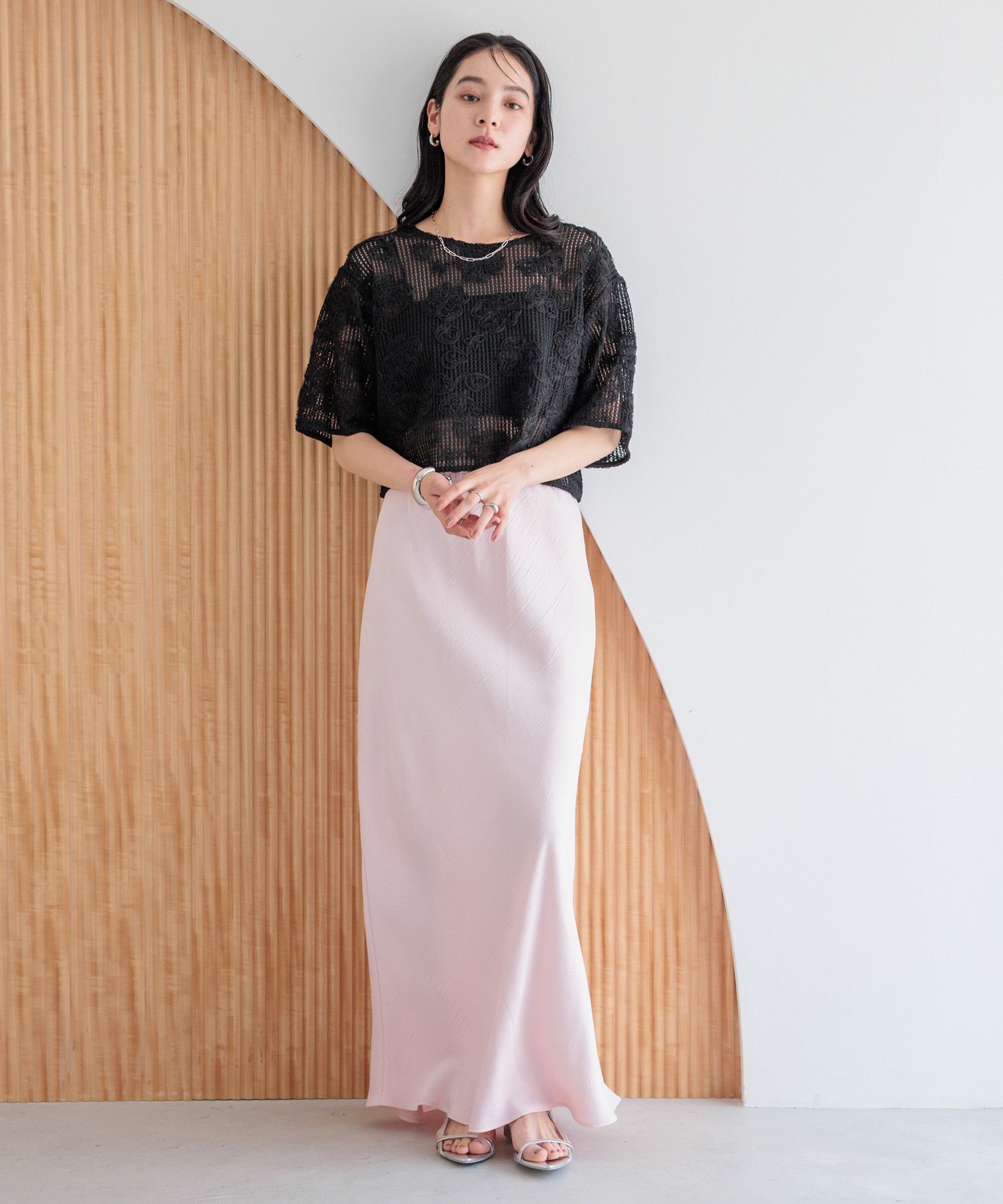 LOWRYS FARM「３Ｄレース５Ｓ」|Tシャツ・カットソー|