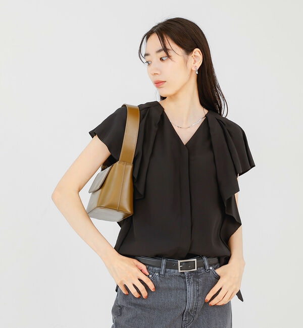qualite「袖タックフリルシャツ」|シャツ・ブラウス|ブラック