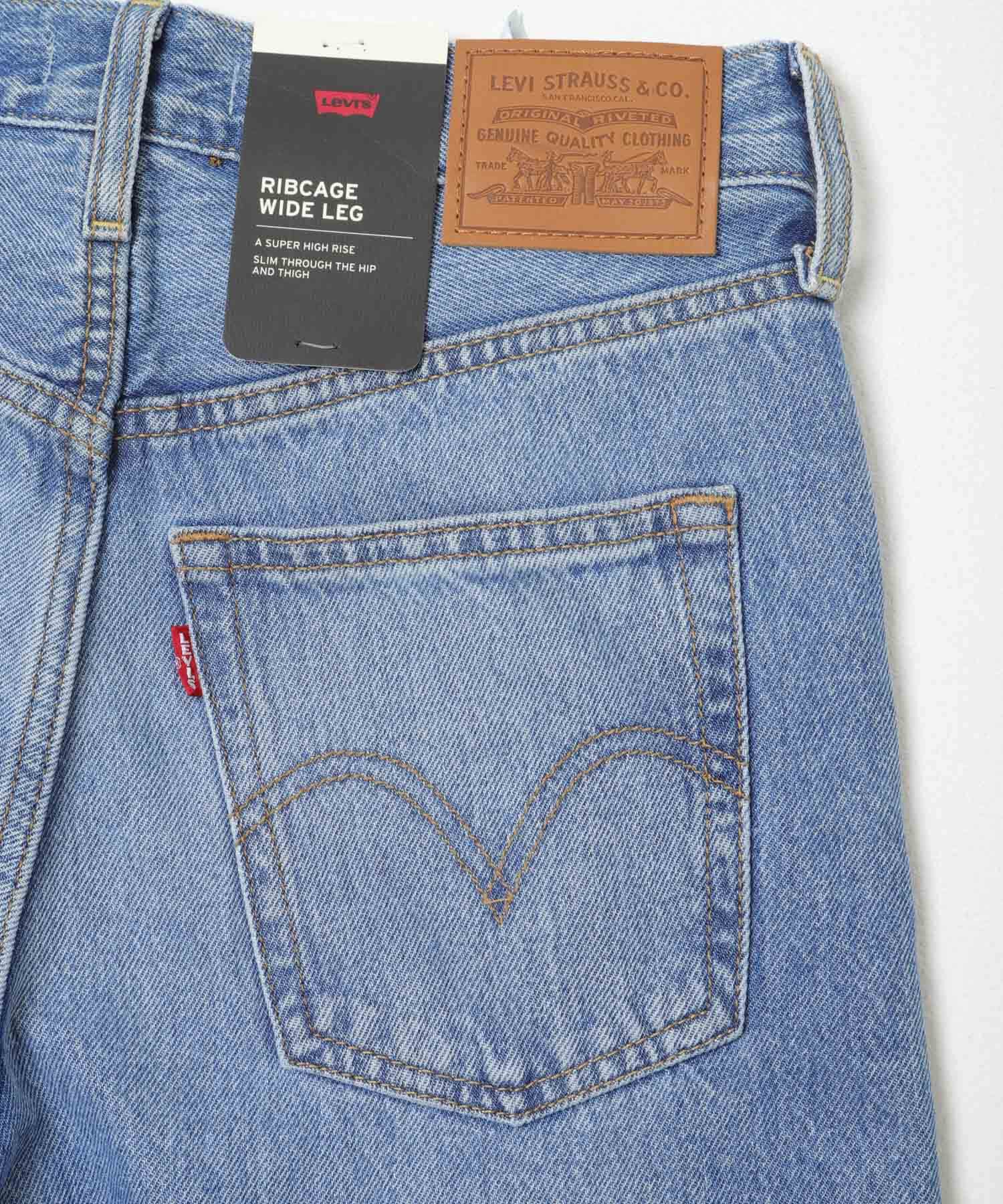URBAN RESEARCH DOORS「LEVI&rsquo;S　RIBCAGE WIDE LEG H」|デニム|