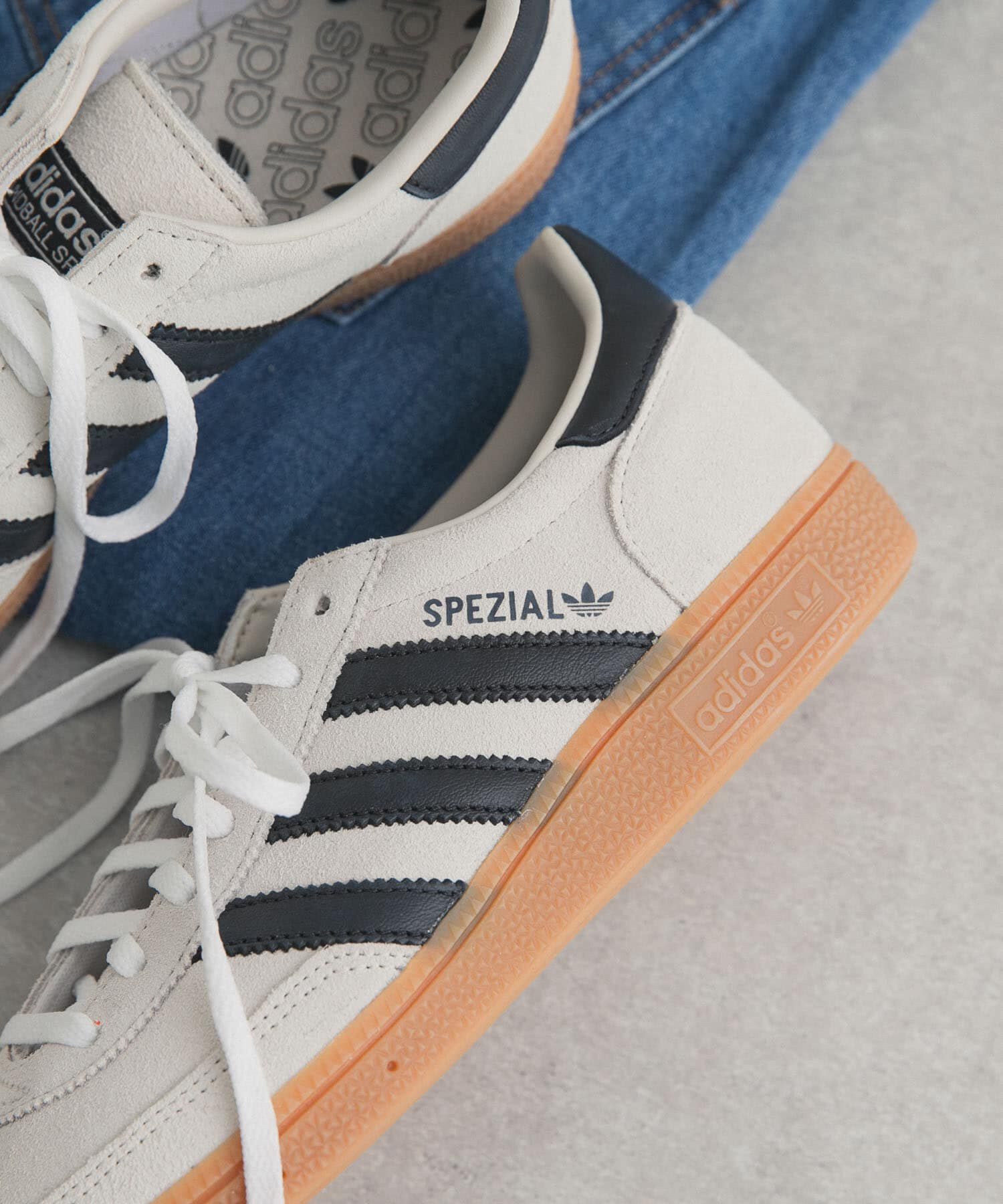 URBAN RESEARCH DOORS「adidas　HANDBALL SPEZIAL W」|スニーカー|