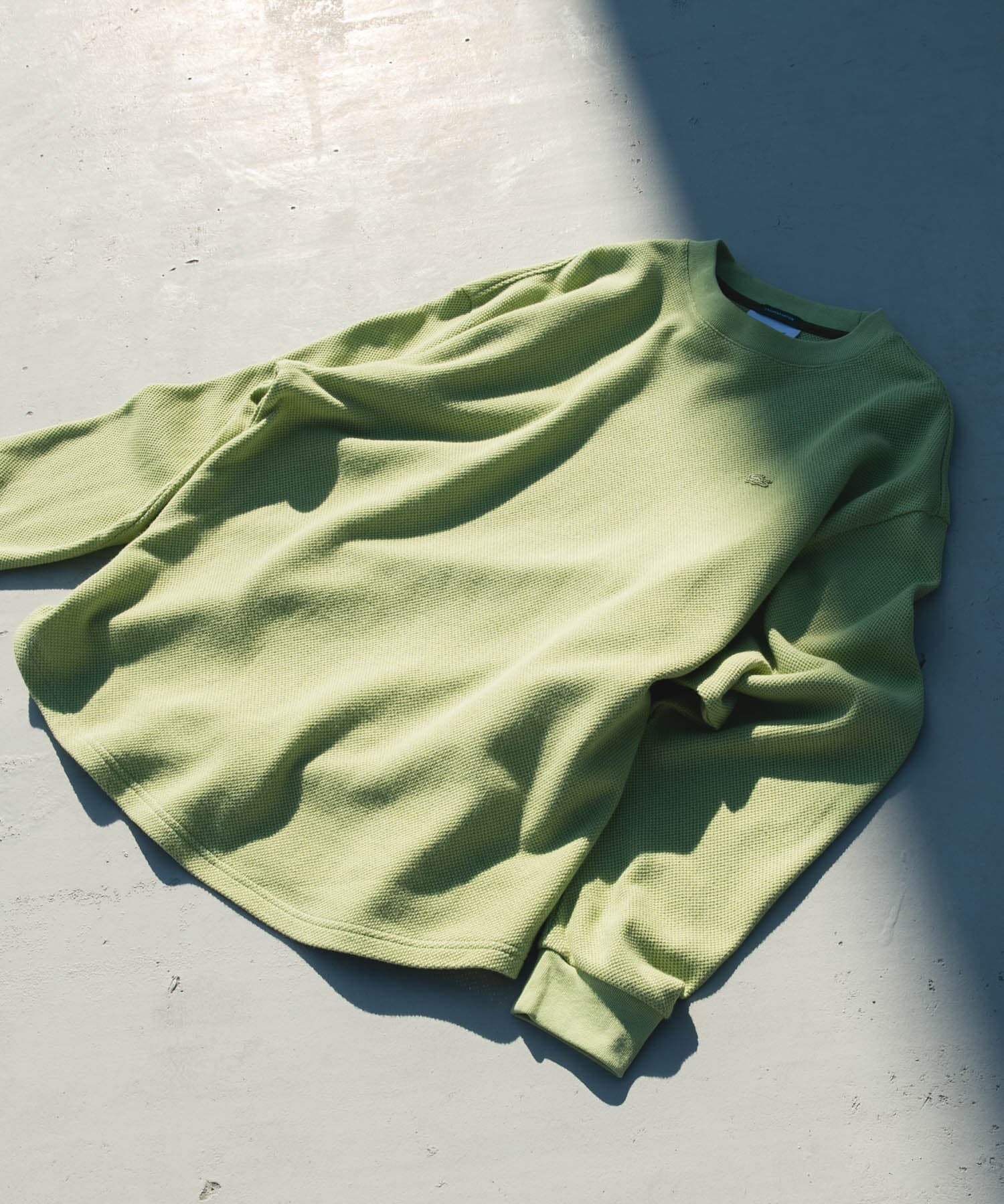 URBAN RESEARCH DOORS「『別注』LACOSTE&times;DOORS　THICK PIQUE ROUND LONG-SLEEVE」|Tシャツ・カットソー|