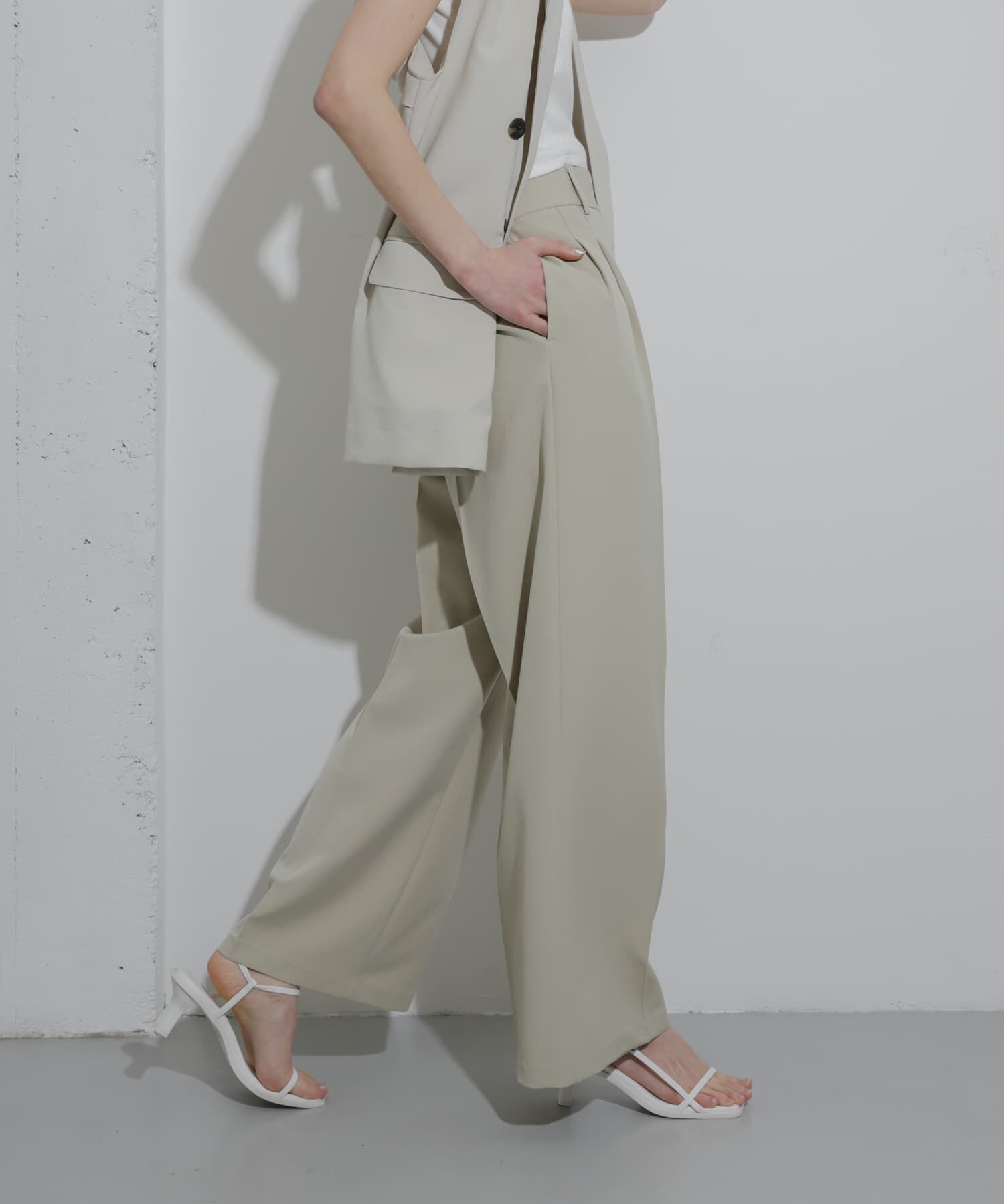 SENSE OF PLACE by URBAN RESEARCH「ワイドイージーパンツ」|その他|ベージュ