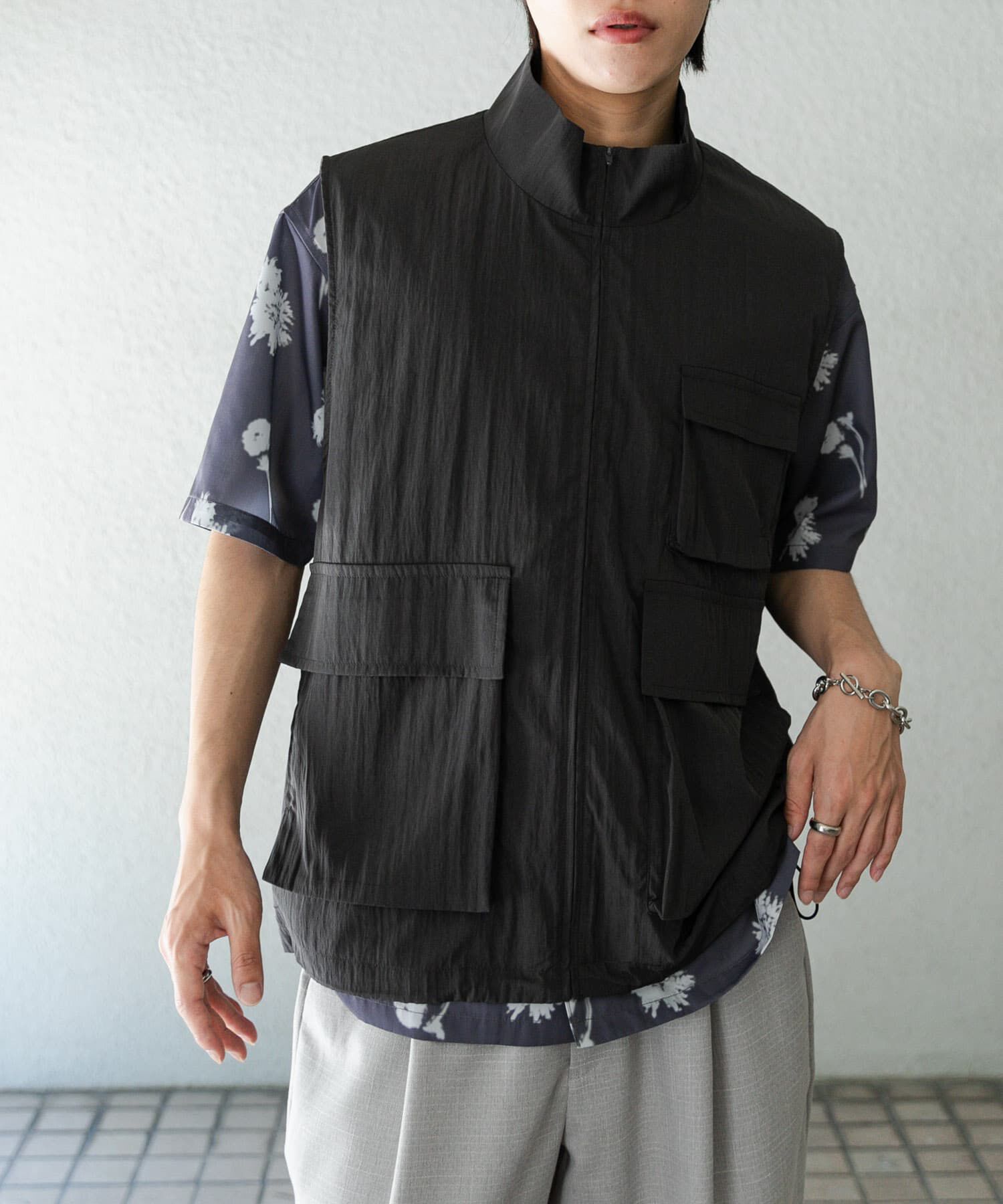 SENSE OF PLACE by URBAN RESEARCH「ユーティリティスタンドベスト」|ブルゾン・スタジャン|