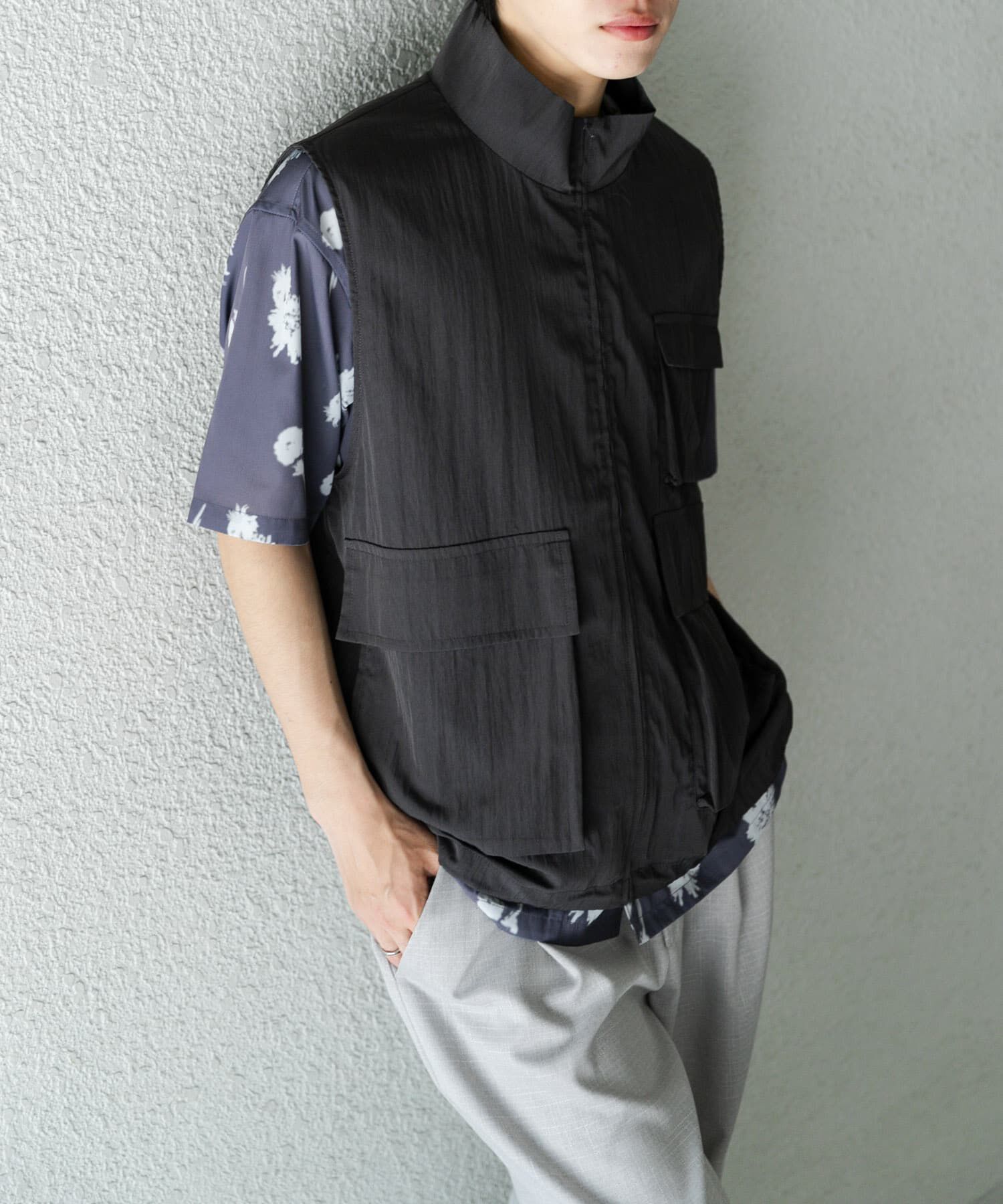 SENSE OF PLACE by URBAN RESEARCH「ユーティリティスタンドベスト」|ブルゾン・スタジャン|