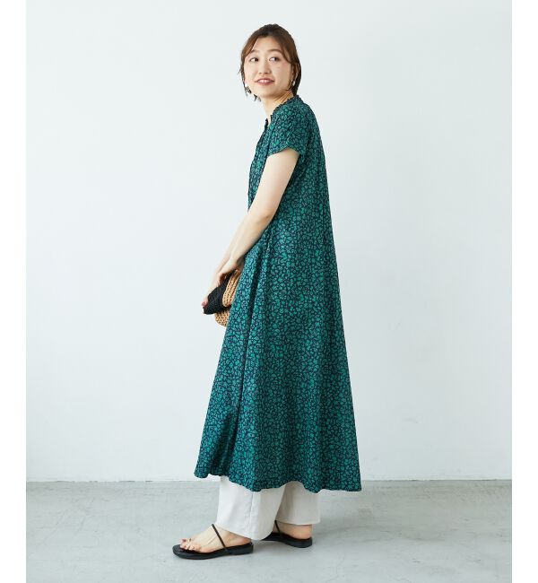  「《手洗い可能》フラワープリントネックギャザーワンピース」|ワンピース|