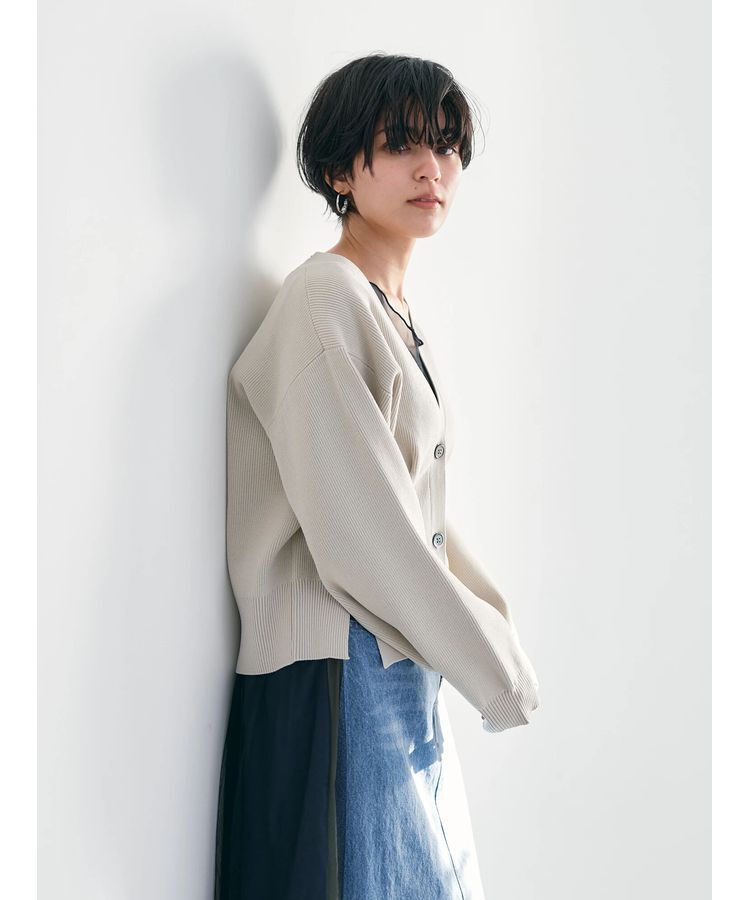 Editt by YECCA VECCA「タックスリットVネックカーディガン」|カーディガン|