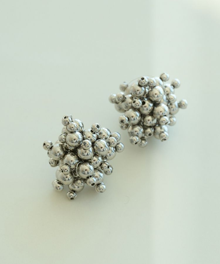 YECCA VECCA「ボリュームボールイヤリング」|イヤリング|