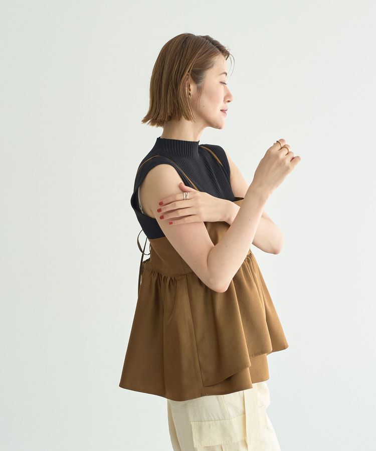 YECCA VECCA「シャイニーオーバーキャミ」|キャミソール|