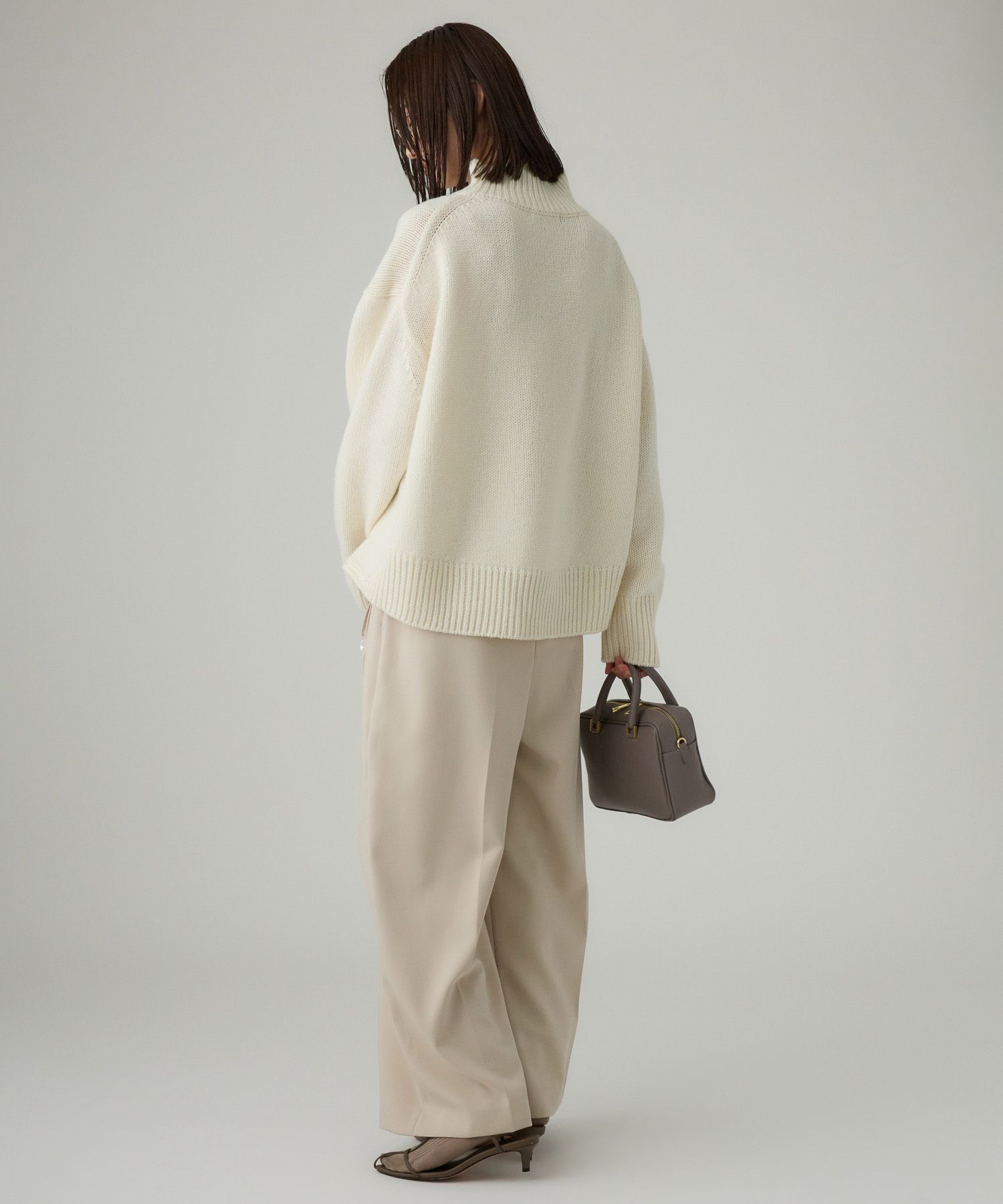 BABYLONE「リラクシータートルプルオーバー」|ニット・セーター|