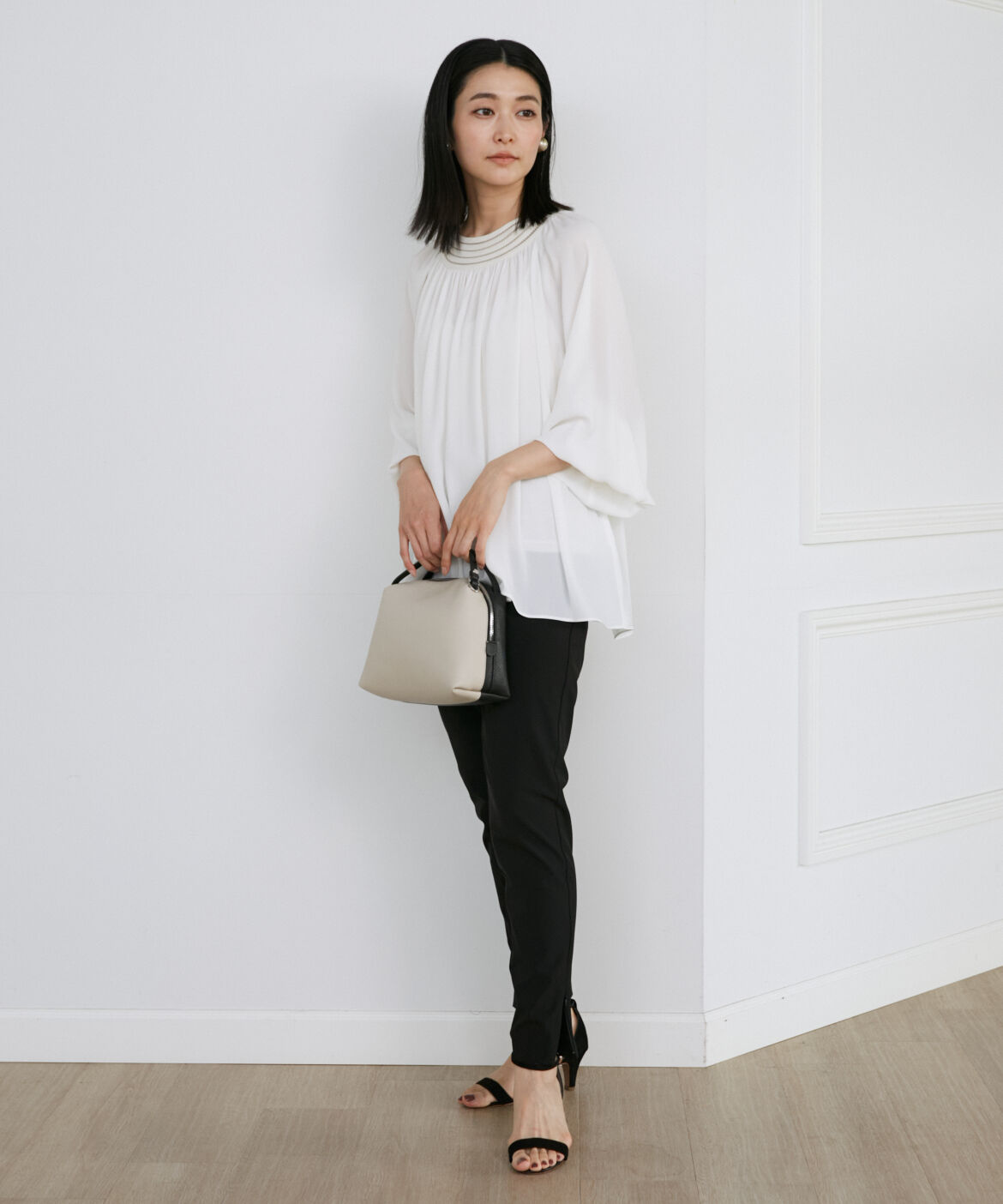 INED「《大きいサイズ》4WAYストレッチテーパードパンツ《アンクル丈/股下68cm》」|スラックス|