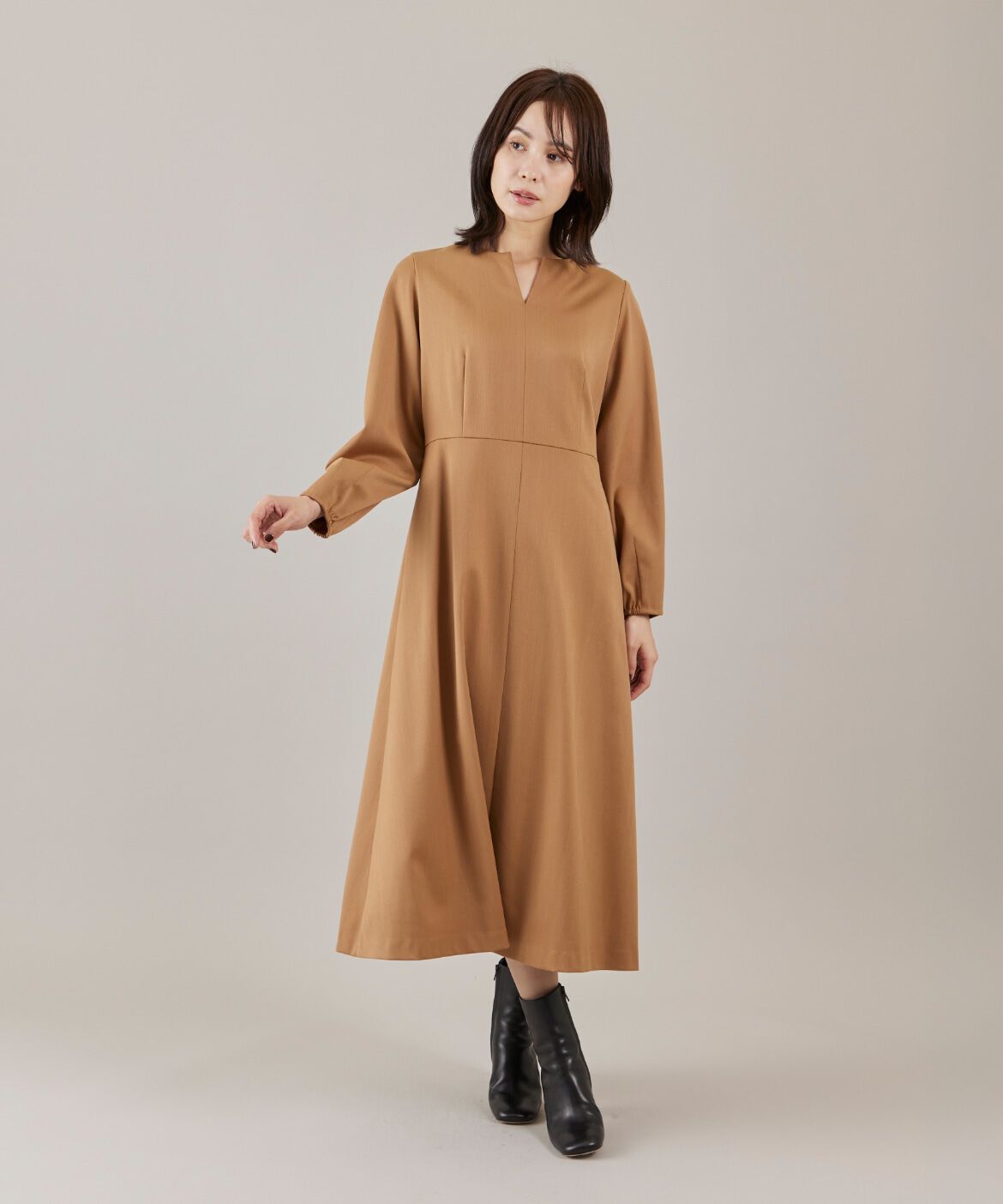 INED「キーネックワンピース　」|ワンピース|