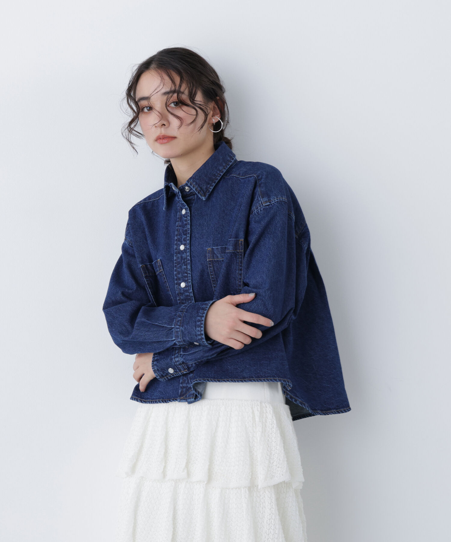  「〈N.〉クロップドデニムシャツ」|シャツ・ブラウス|