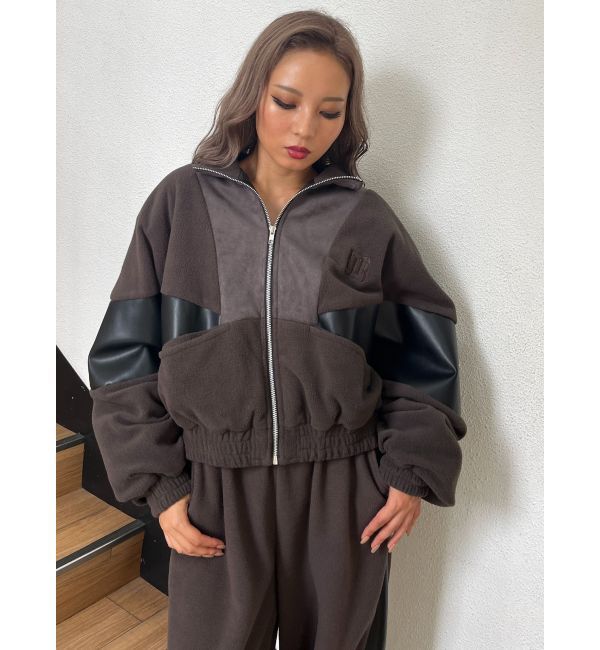 GYDA「GYGYロゴドッキングショートジャケット【SETUP着用可】」|ブルゾン・スタジャン|