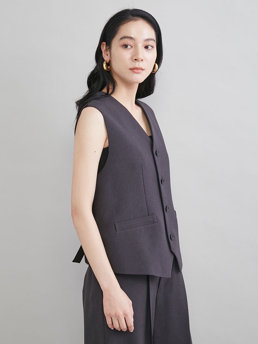 Mila Owen「後ろバックル付きベスト」|ベスト・ジレ|