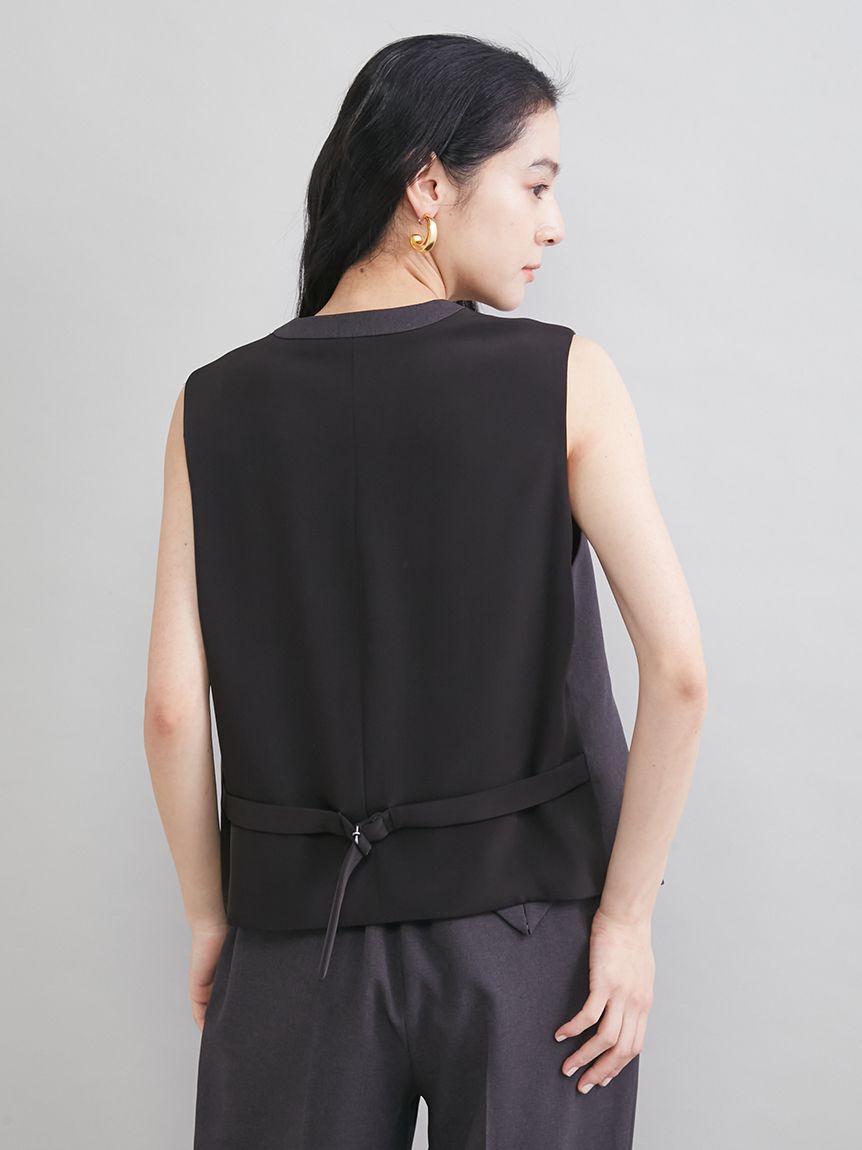 Mila Owen「後ろバックル付きベスト」|ベスト・ジレ|