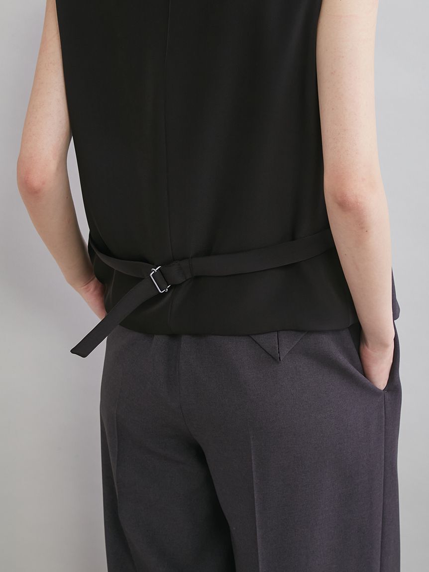 Mila Owen「後ろバックル付きベスト」|ベスト・ジレ|