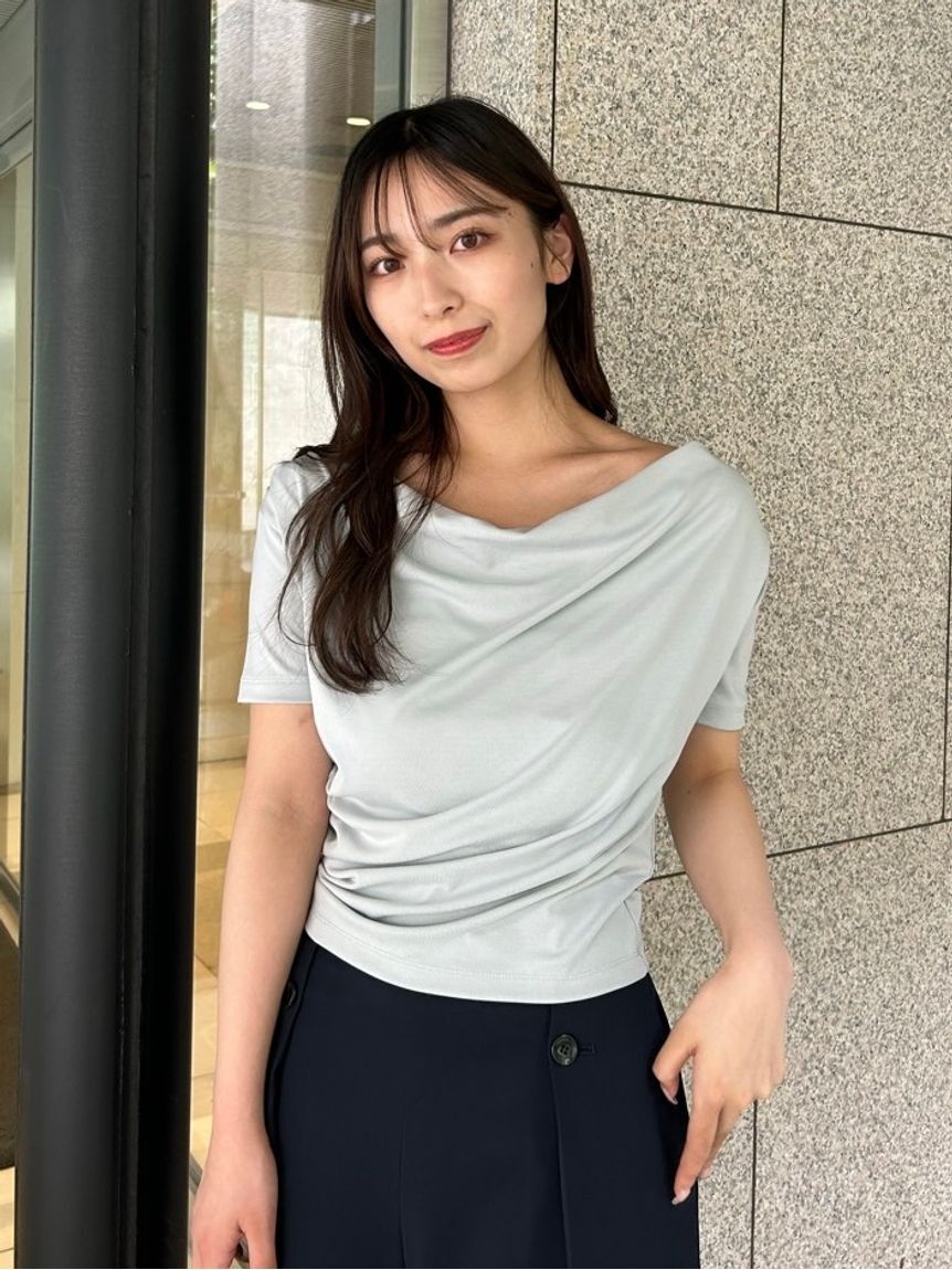 FRAY I.D「ドレープネックオフショルカットソー／ウォッシャブル」|Tシャツ・カットソー|