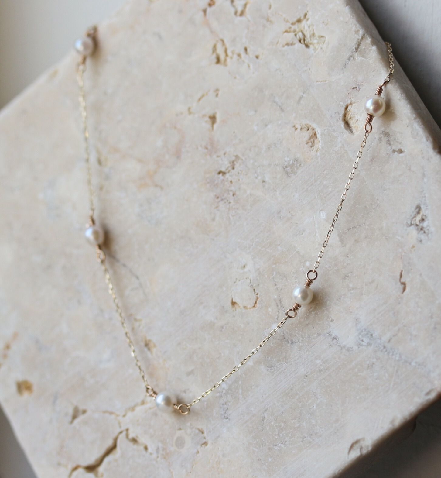  「パール ステーション チョーカー ネックレス | K10YG」|ネックレス|