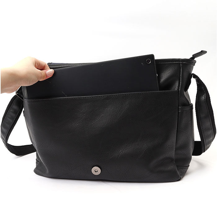 BACKYARD FAMILY「Lee リー ショルダーバッグ 通販 バッグ ショルダーバック メンズ レディース 斜めがけ」|ショルダー・メッセンジャー|