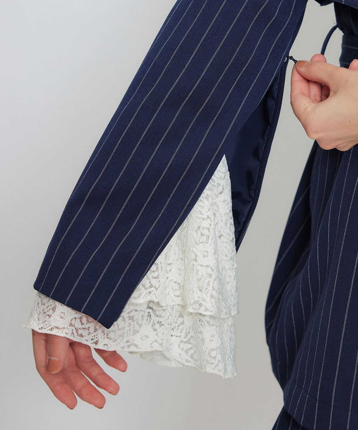 REDYAZEL「2WAYエンブレムボタンミドルトレンチコート」|トレンチコート|