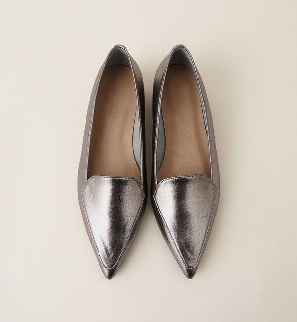 ODETTE E ODILE「R ポインテッドモカ フラット20◎&darr;&uarr;」|パンプス|SILVER